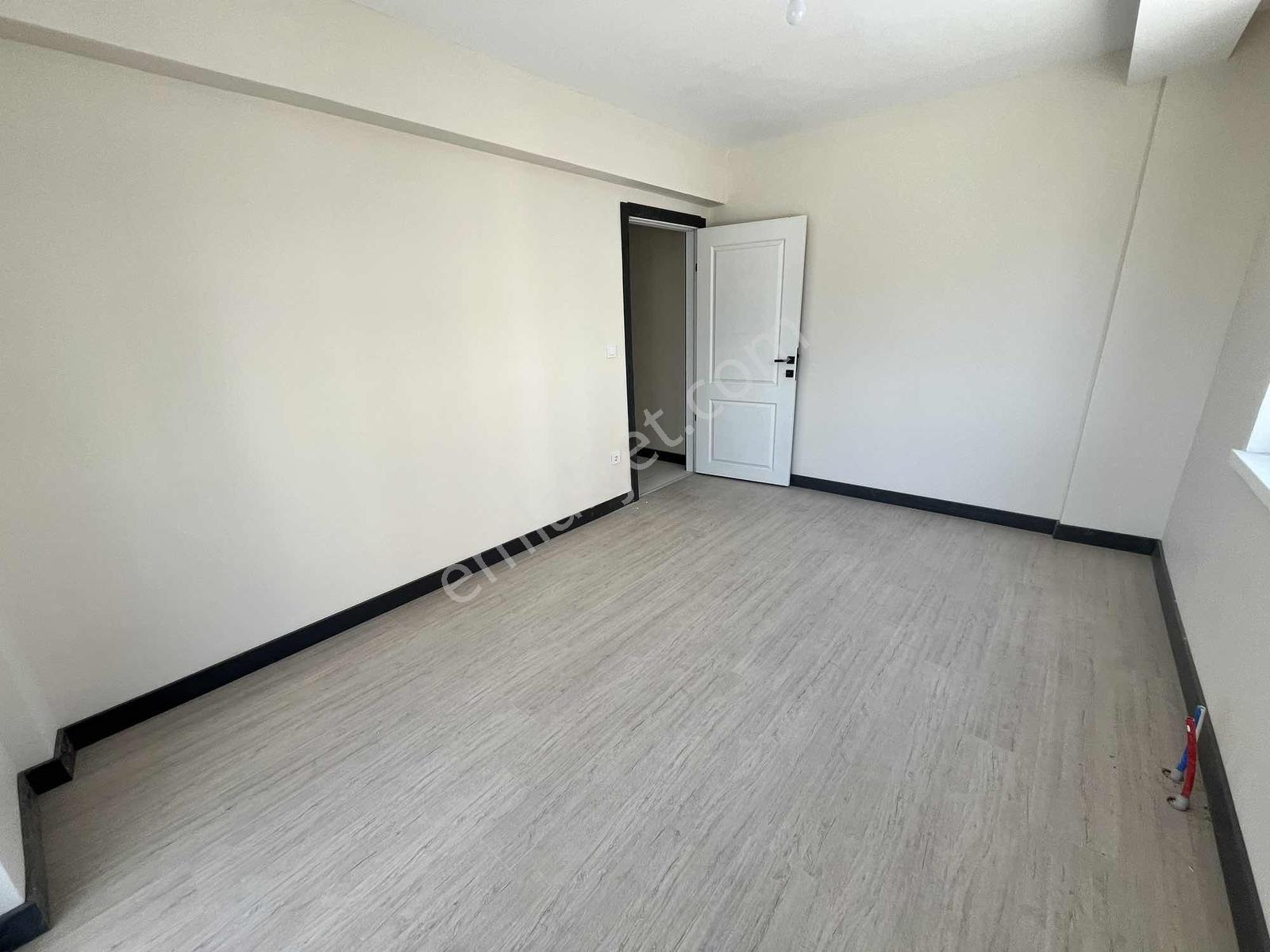Avantaj'dan Yenibayındır'da Cadde Dibi Site İçerisinde 3+1 Daire - Görsel 18