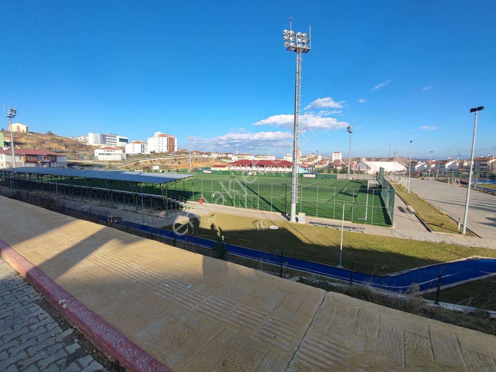 Kastamonu Emlak Gayrimenkul Satılık Kuzeykent Gölpark 3+1 Daire - Görsel 9