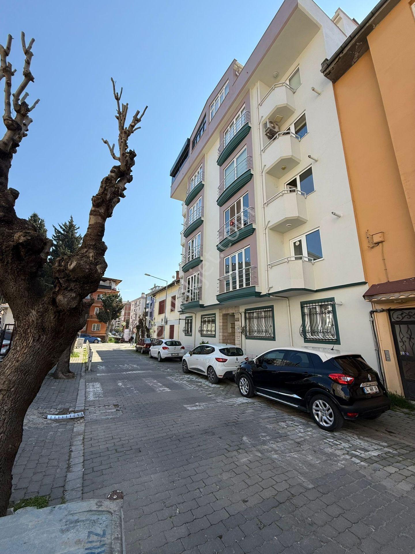 Kiralık 2+1 Atatürk Mah. Merkezi Konum - Görsel 2