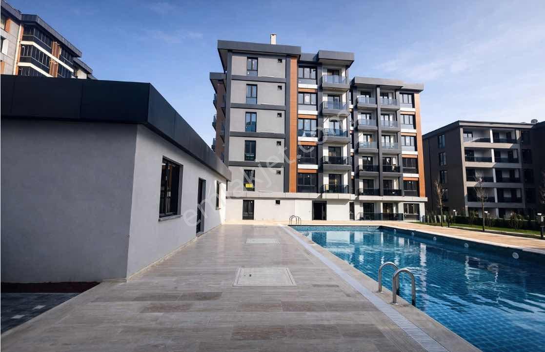 Cumhuriyet Mah. Mah Doğa Park Sitesinde Satılık 1+1 Eşyasız - Görsel 2