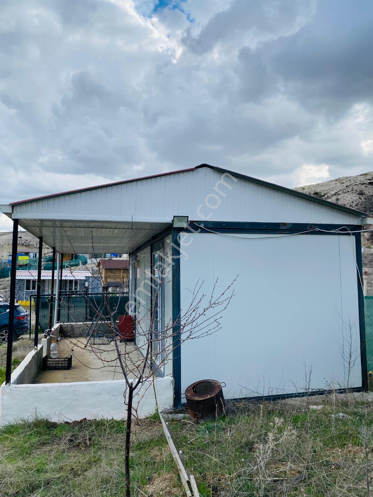 Ankara Kazanç'tan Yatırım Fırsatı..! Ayaş Tekkede İmarlı İçerisinde Konteyner Evi Bulunan Arsa...! - Görsel 17