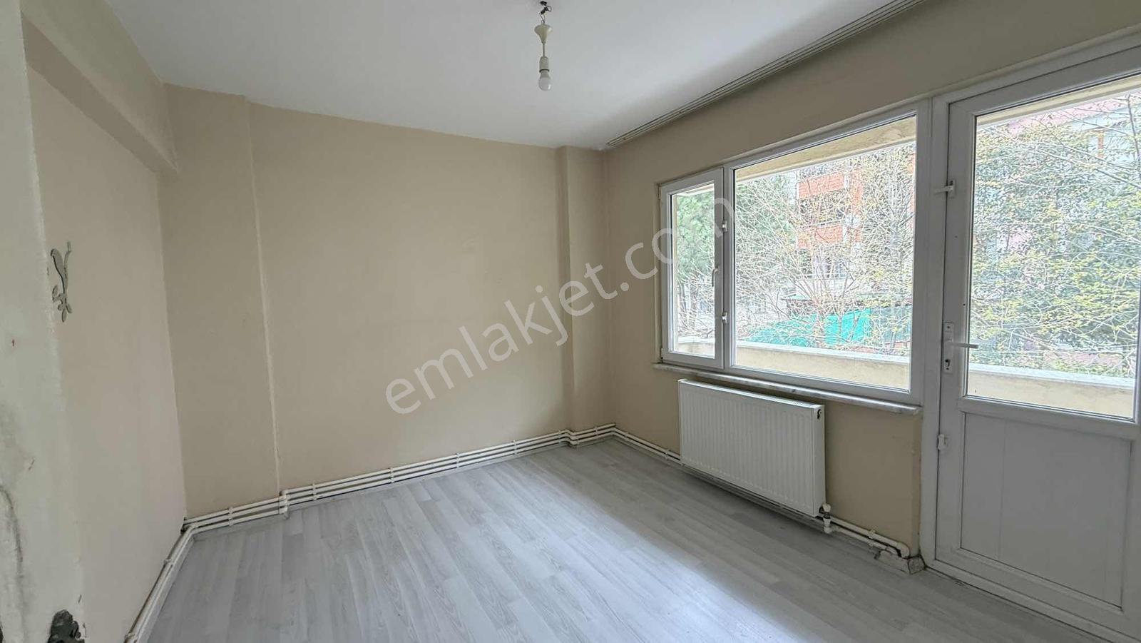 Körfez M.sinan Mah. Kiralık 3+1 Odalı Arakat Daire - Görsel 3