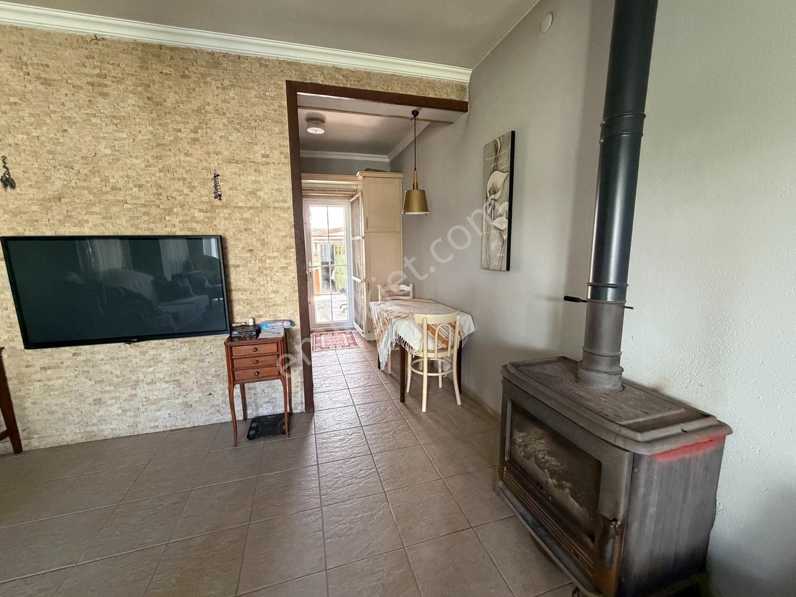 Bodrum Akyarlarda Kiralık Geniş Bahçeli 3+1 Villa - Görsel 8