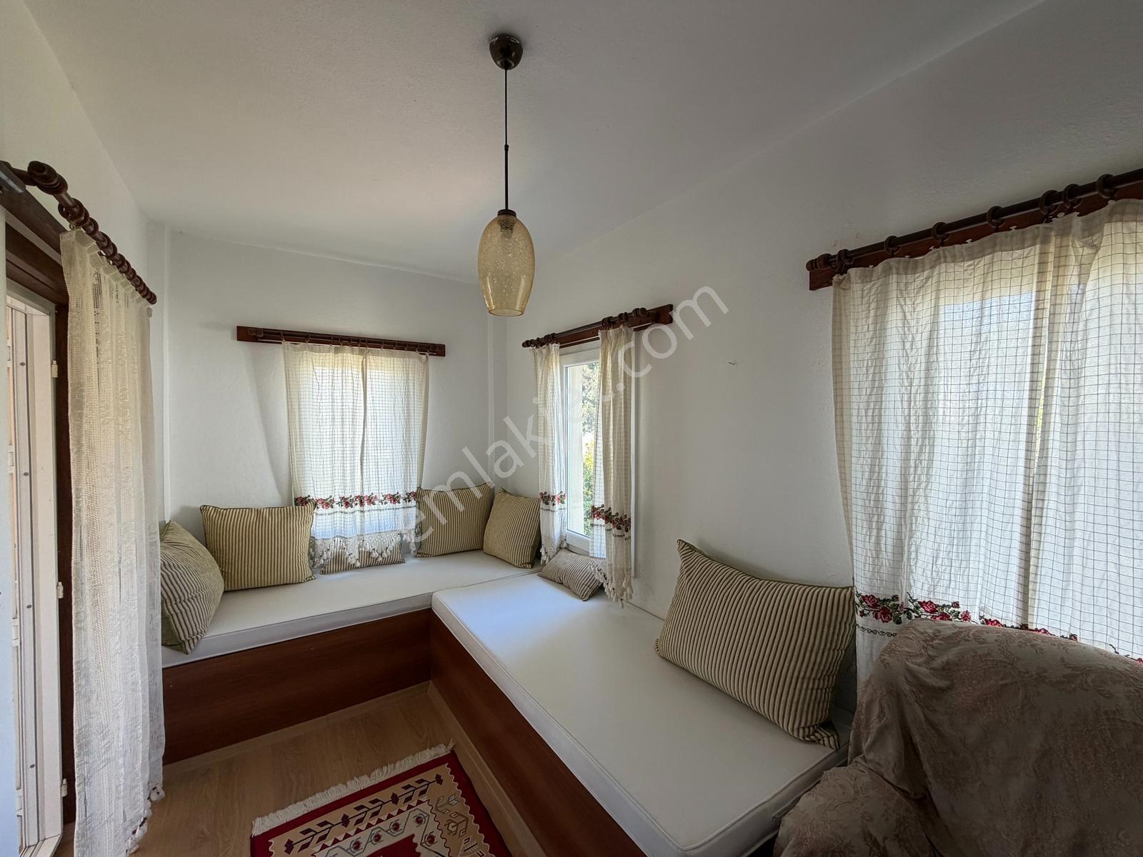 Bodrum Akyarlarda Kiralık Geniş Bahçeli 3+1 Villa - Görsel 10