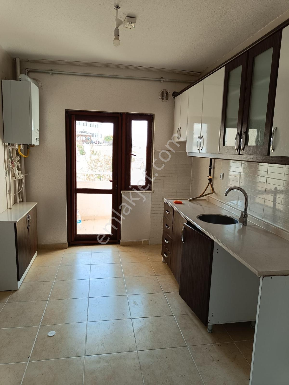 Çalışkan Emlaktan Emekli Toki Konutları 3+1 Satılık Daire - Görsel 15