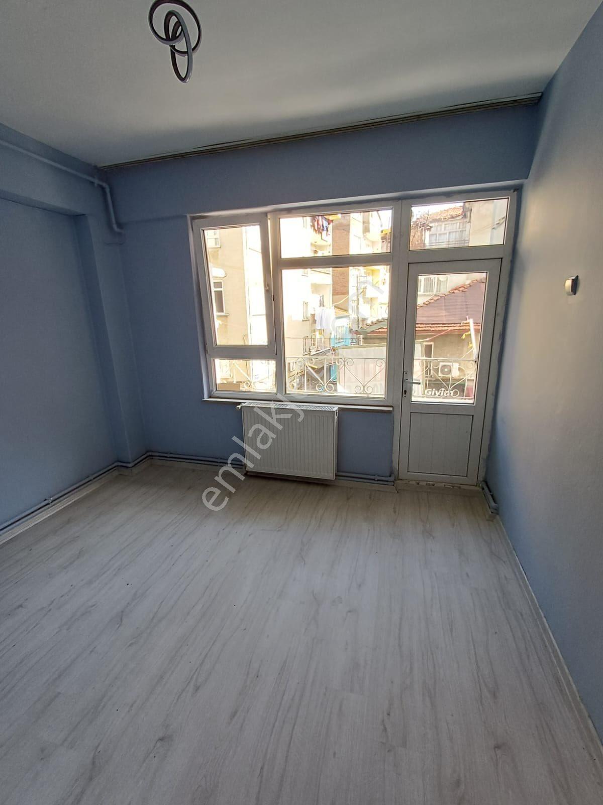 Unkapanı Caddesinde Satılık Daire - Görsel 5
