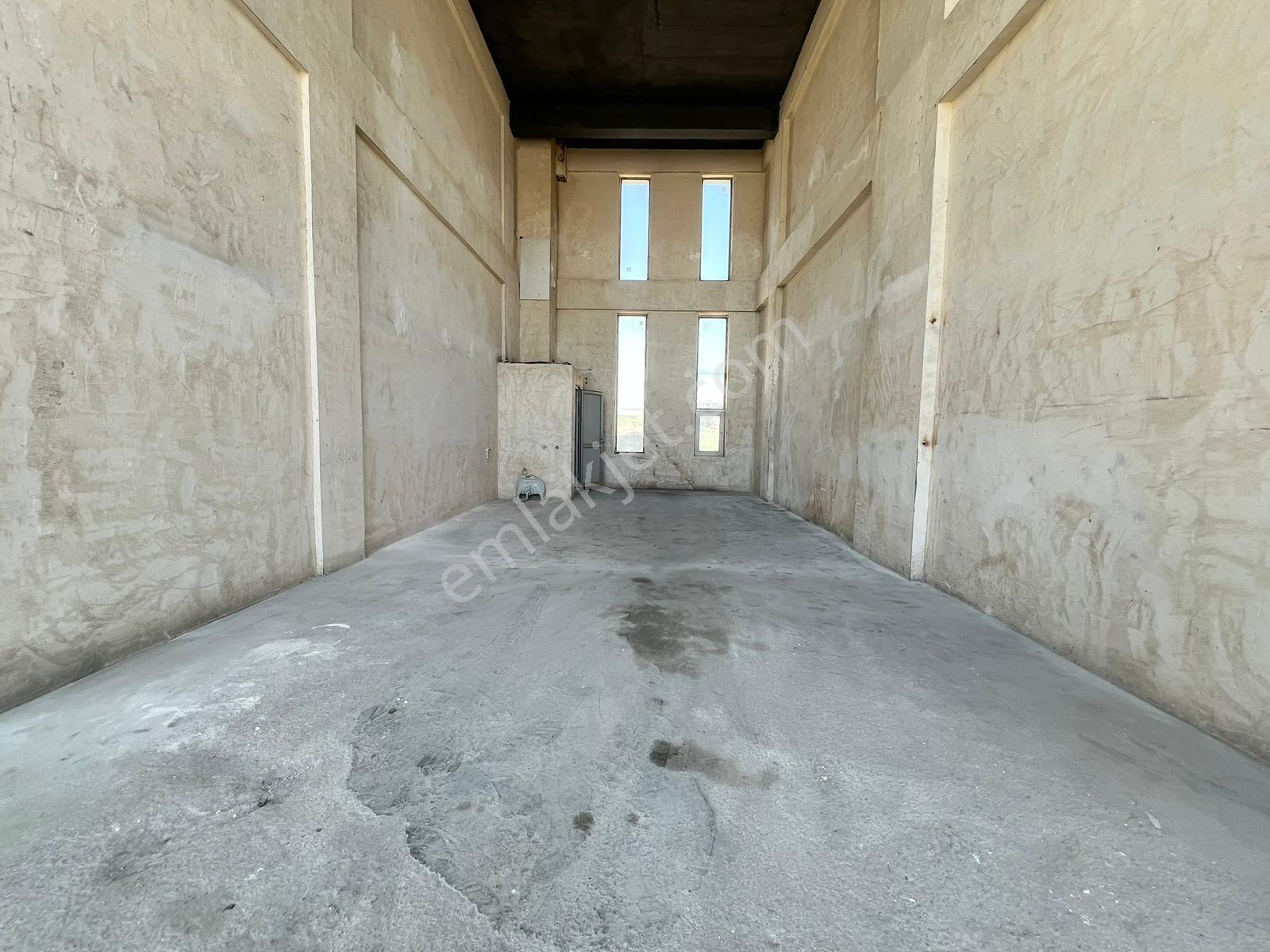 Engin Emlak'tan Altındağ Karacaörende 70m2 Sıfır Dükkan - Görsel 12