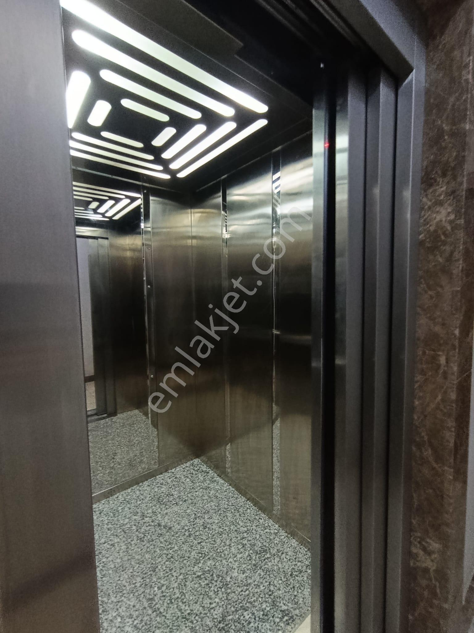 Ömür Plaza Yakını Satılık Lüks 5+2 Dubleks Daire Yeni Bina - Görsel 34