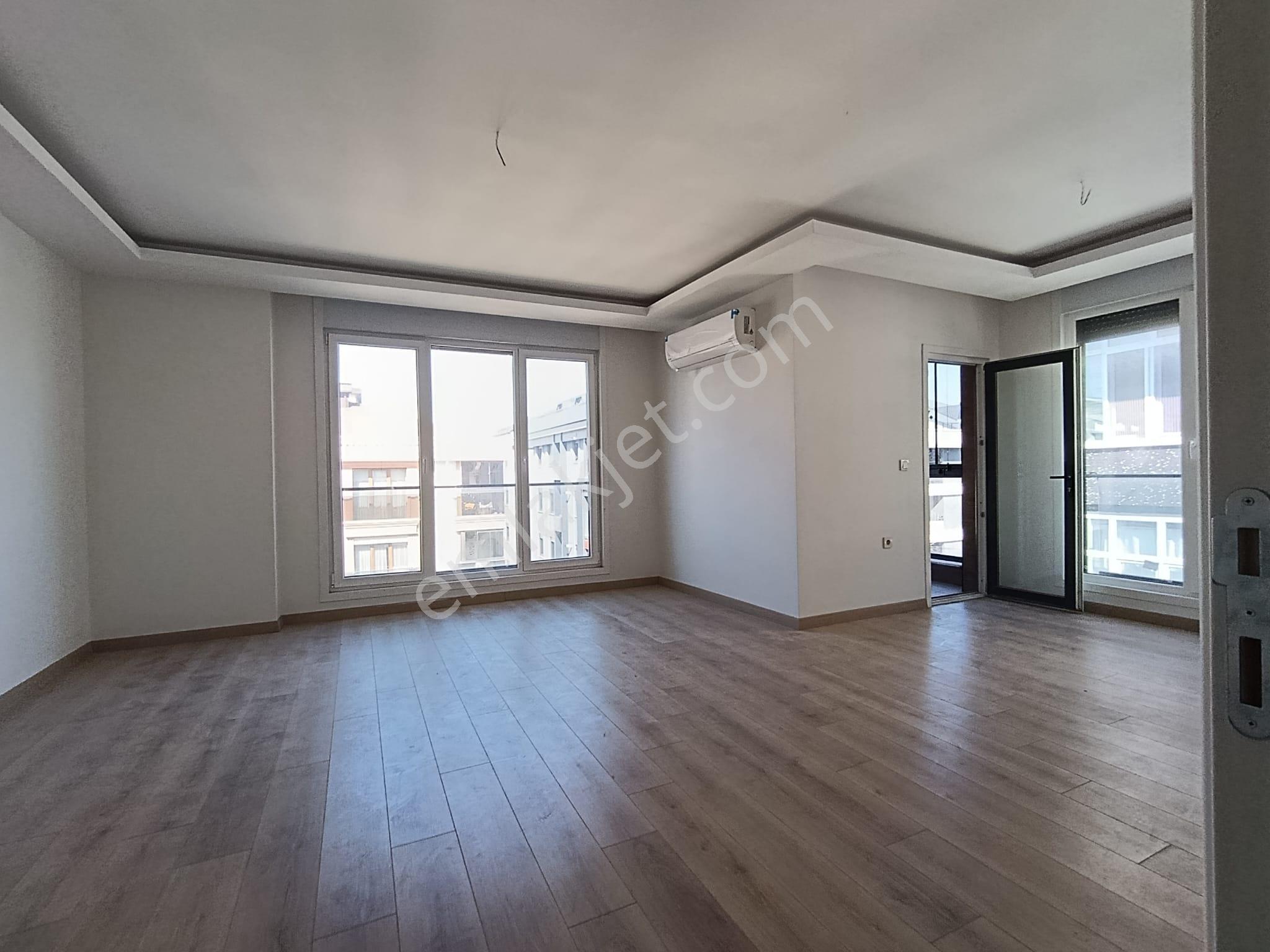Ömür Plaza Yakını Satılık Lüks 5+2 Dubleks Daire Yeni Bina