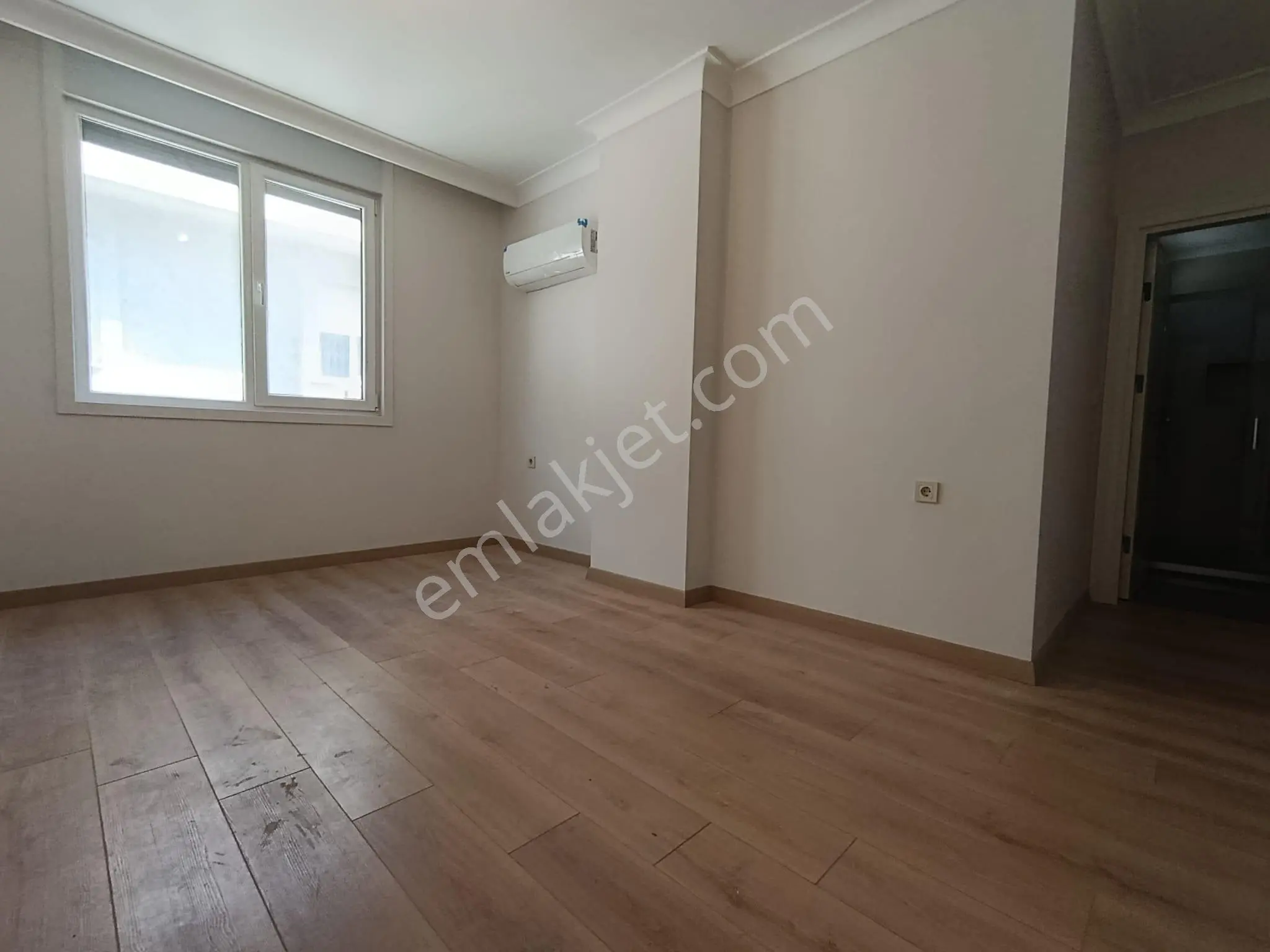 Ömür Plaza Yakını Satılık Lüks 5+2 Dubleks Daire Yeni Bina - Görsel 2