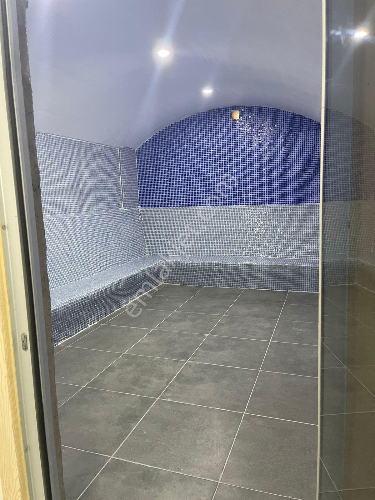 Familypark'ta Beyaz Eşyalı Havuz Manzaralı 1+1 Daire - Görsel 28