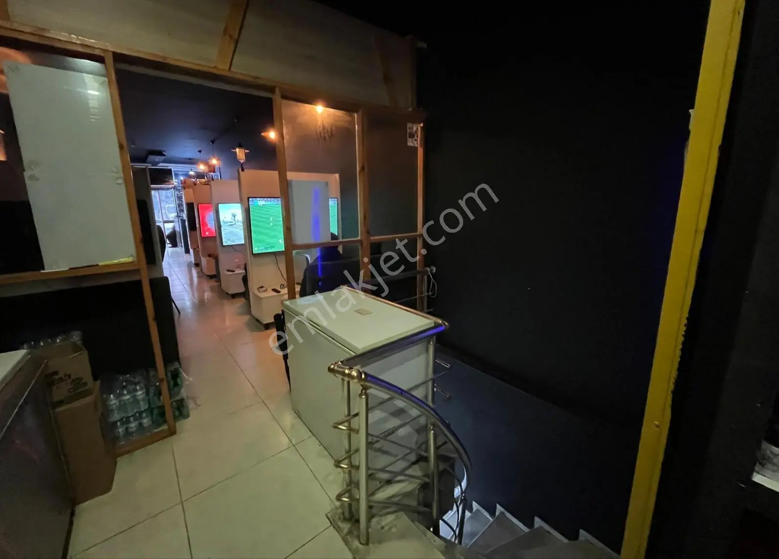 Cadde Üzerinde Satılık 150 M² Depolu Dükkan Yatırıma Uygun! - Görsel 9