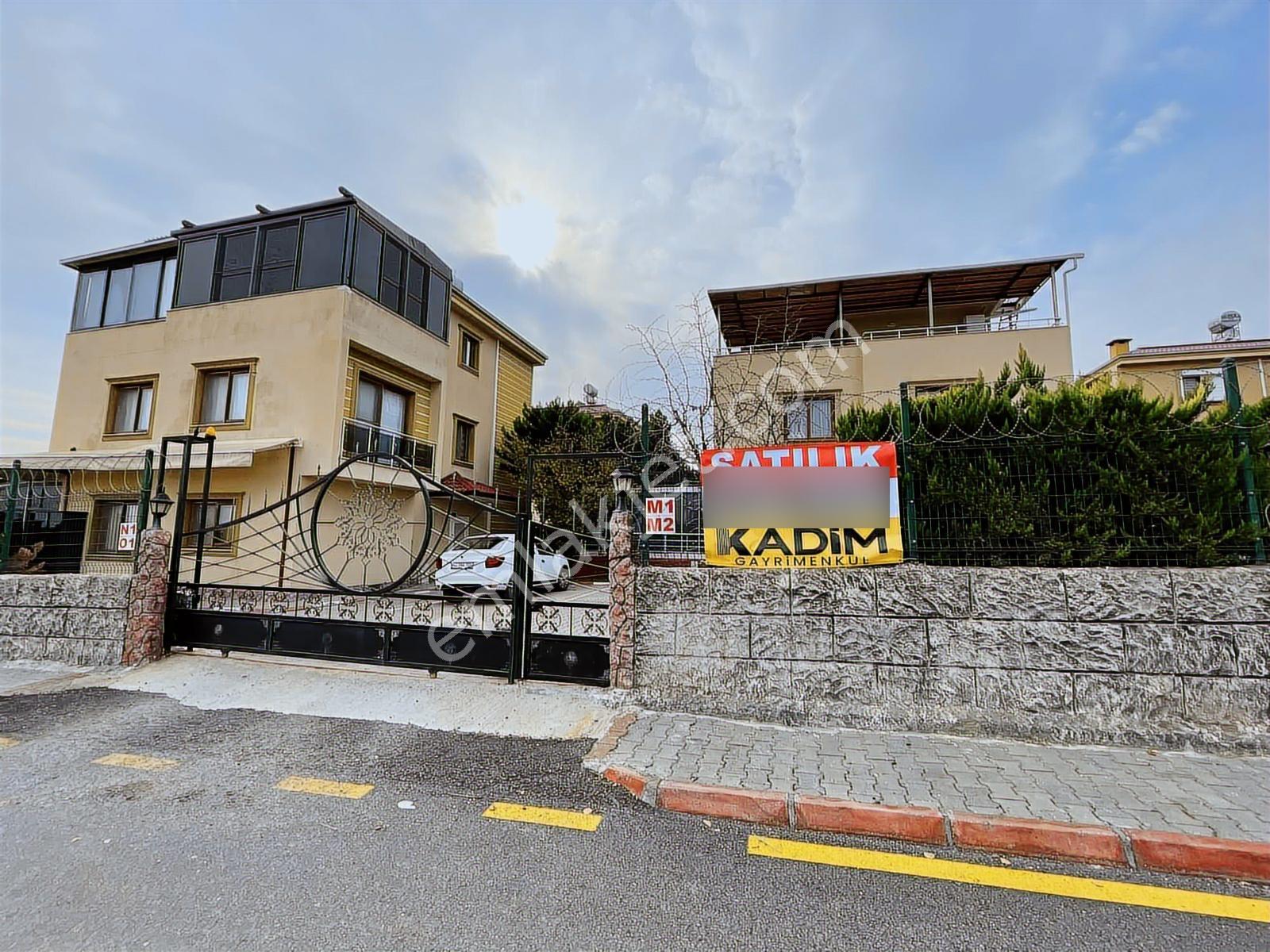 (tek Yetkili) Kadimden Okyanus Villaları'nda Havuzlu Tripleks