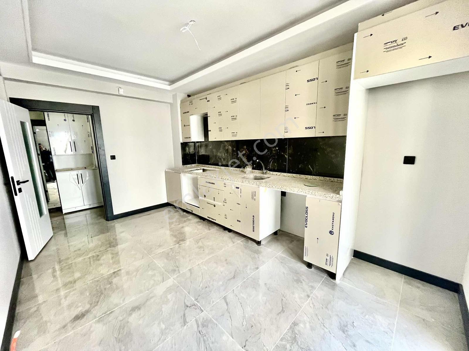 Avantaj'dan Şahapgürler'de Full Yapılı Ara Katta 3+1 Sıfır Daire - Görsel 18