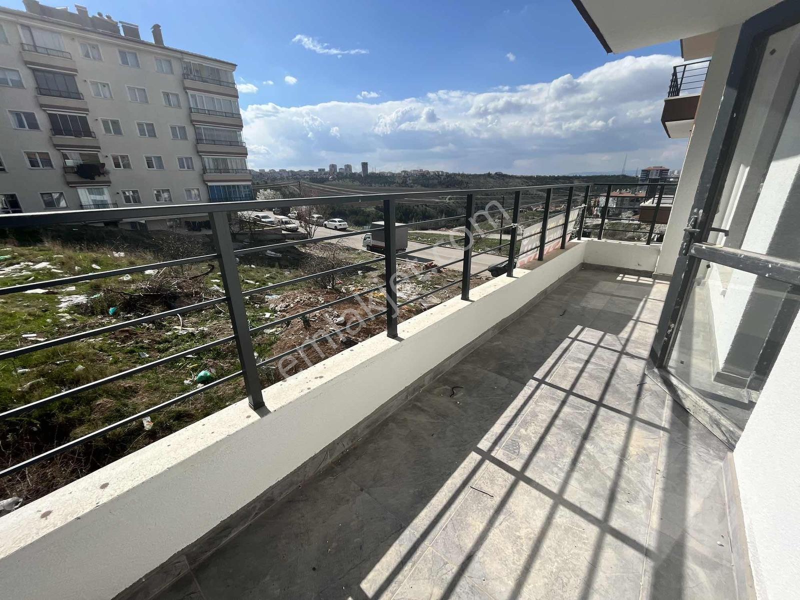 Avantaj'dan Şahapgürler'de Full Yapılı Ara Katta 3+1 Sıfır Daire - Görsel 25