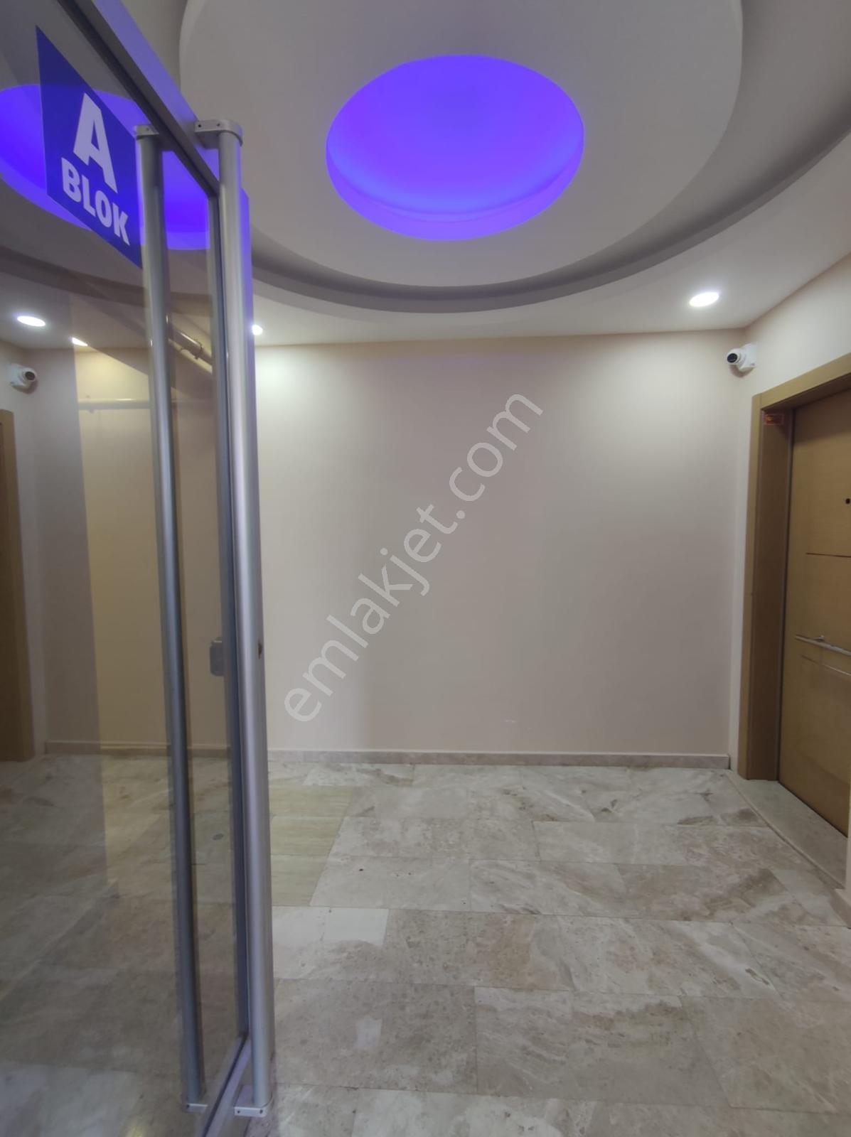 Q'zen Den Pazaryeri Arkasında Site İçerisinde 135 M2 3+1 - Görsel 26