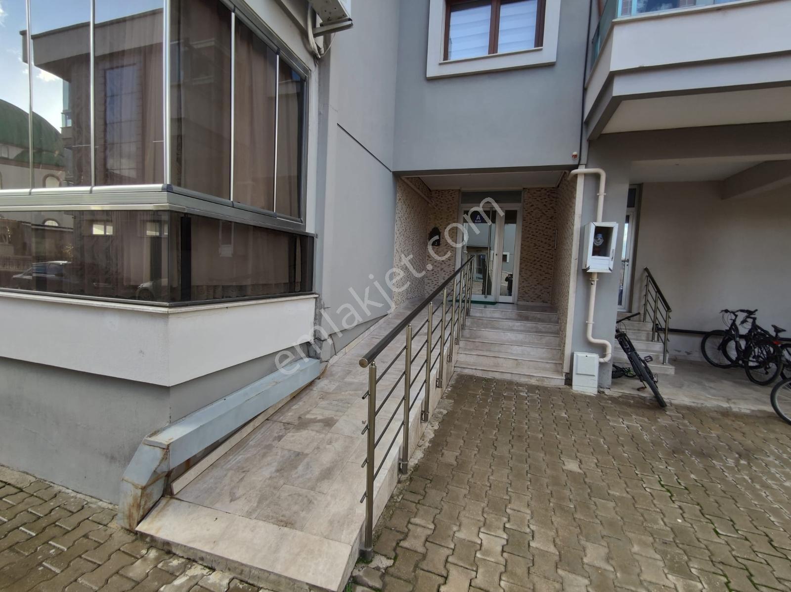 Q'zen Den Pazaryeri Arkasında Site İçerisinde 135 M2 3+1 - Görsel 28