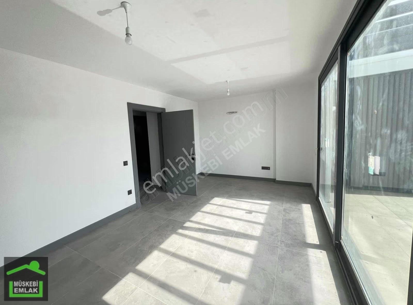 Bodrum Ortakent Merkezde Kiralık Sıfır Üst Kat Ofis - Görsel 2