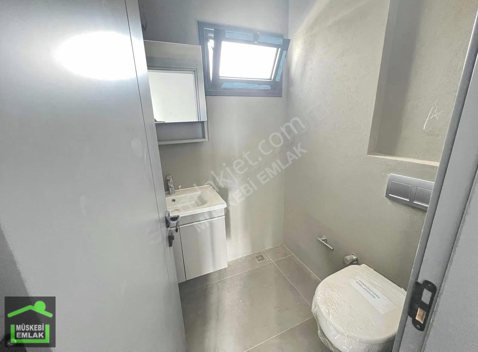 Bodrum Ortakent Merkezde Kiralık Sıfır Üst Kat Ofis - Görsel 4