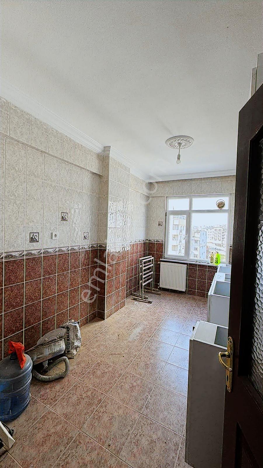 Yıldızlar Grup Barış Mahallesi Kiralık 3+1 Kullanışlı Daire - Görsel 16