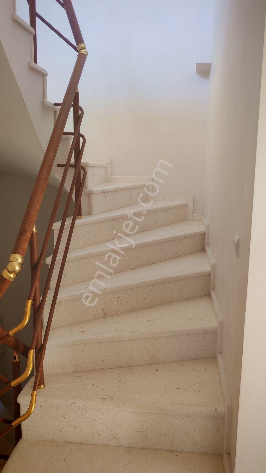Salimbey Mahallesinde Satılık 4+1 170 M2 Dubleks Villa - Görsel 15