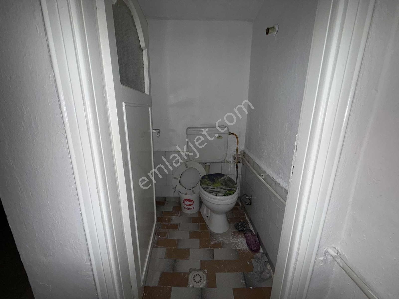 Emek Mah. Salı Kapalı Pazarı Yakını 2+1 95m2 Daire - Görsel 14