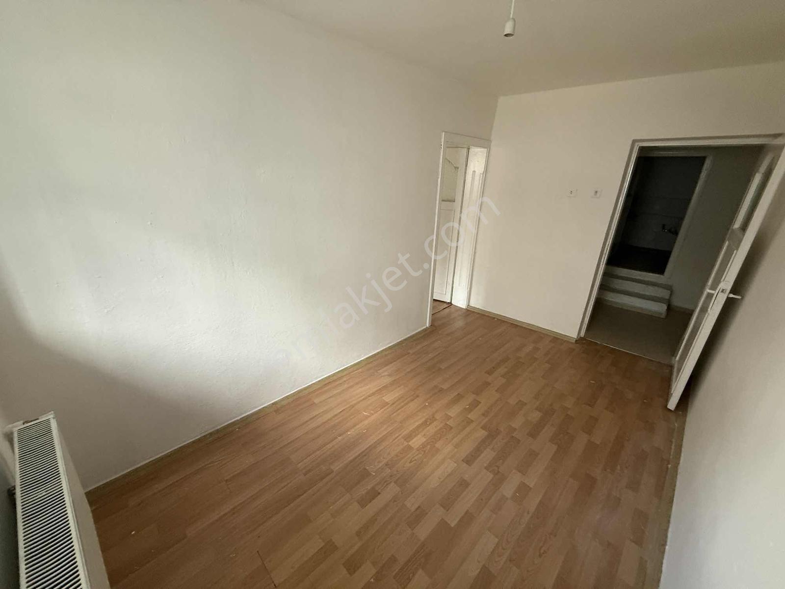 Emek Mah. Salı Kapalı Pazarı Yakını 2+1 95m2 Daire - Görsel 8