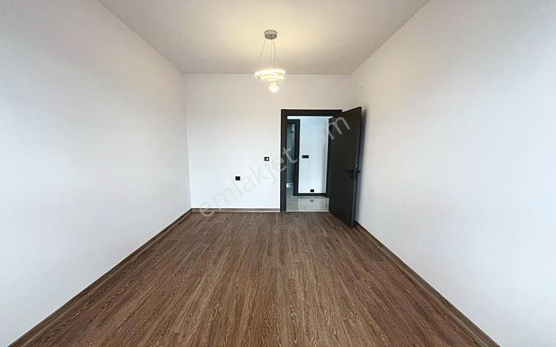 Yenikent Emlak'tan Ada Mutfaklı Satılık 3+1 Köşe Başı Daire - Görsel 11