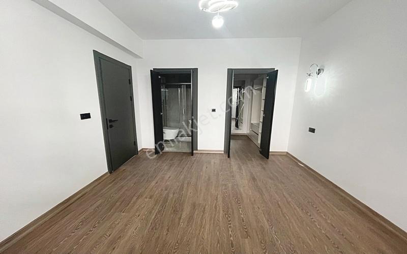 Yenikent Emlak'tan Ada Mutfaklı Satılık 3+1 Köşe Başı Daire - Görsel 28