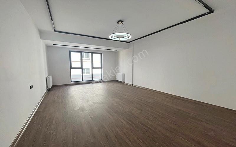 Yenikent Emlak'tan Ada Mutfaklı Satılık 3+1 Köşe Başı Daire - Görsel 7
