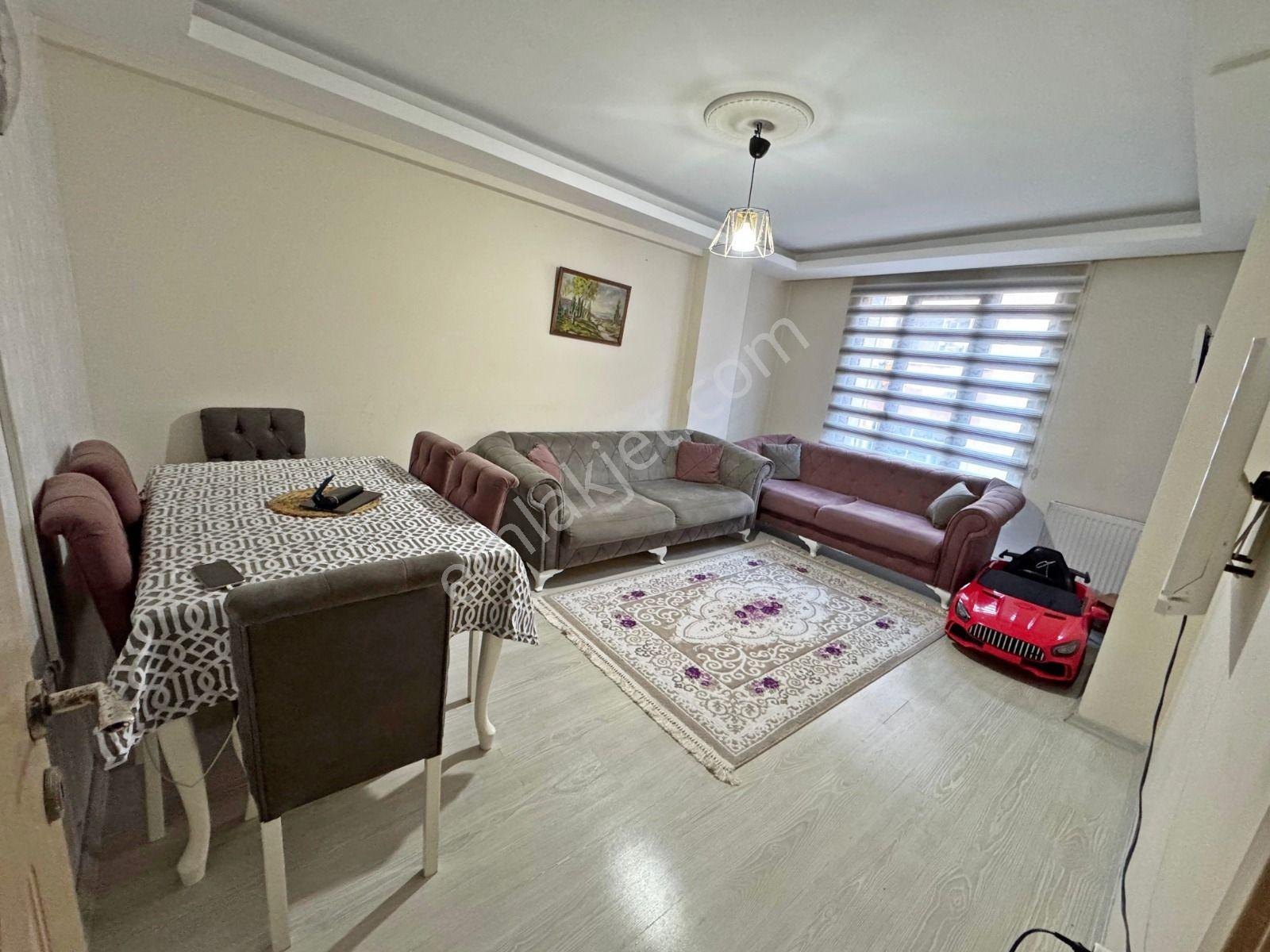 Esenyurt Osmangazi Mah.2+1 110m2 Balkonlu Arakat 3.100.000 Tl - Görsel 2