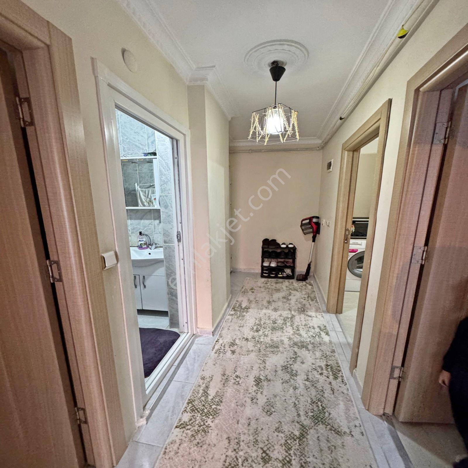 Esenyurt Osmangazi Mah.2+1 110m2 Balkonlu Arakat 3.100.000 Tl
