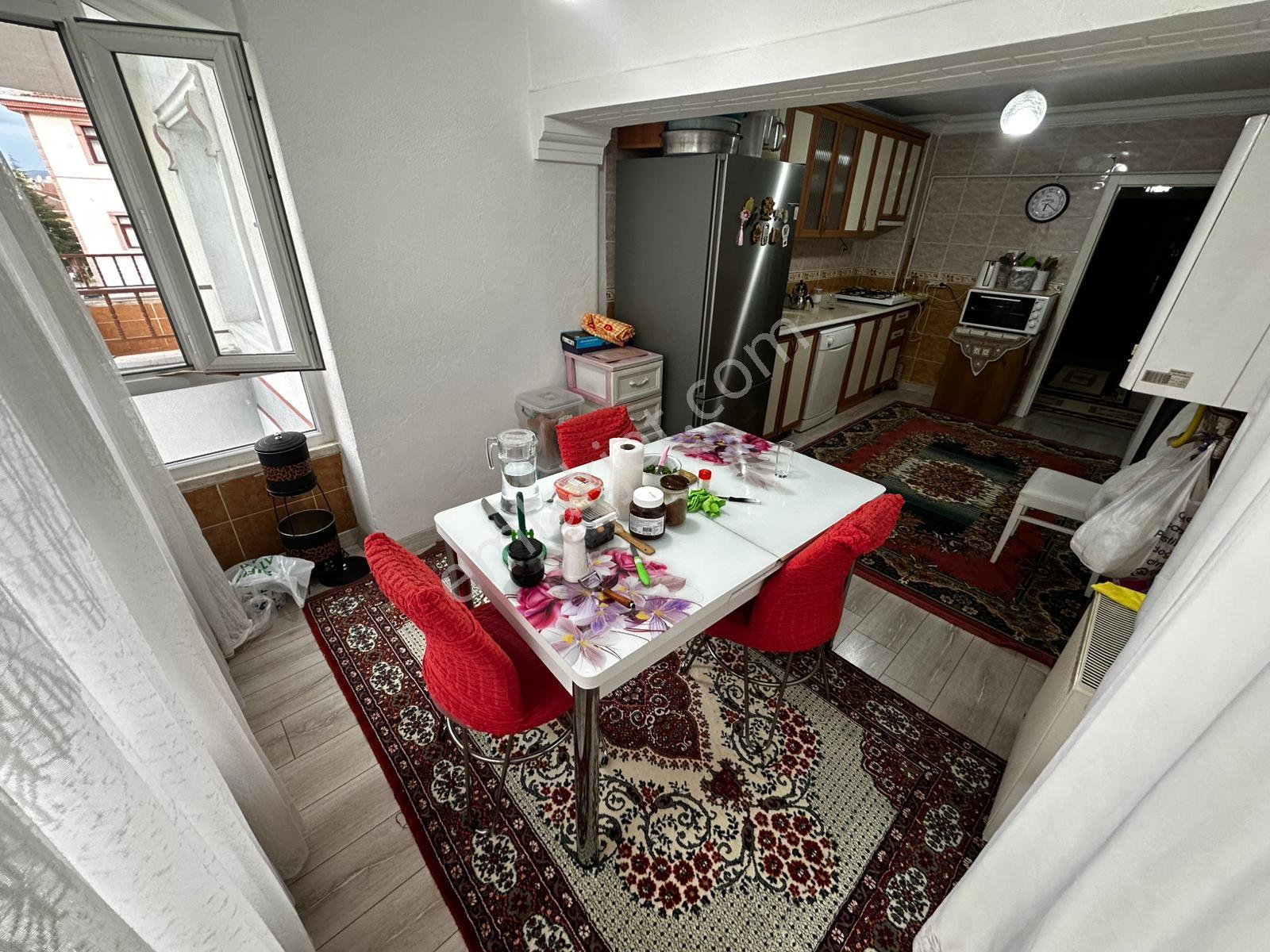 Hayal^den Pınarbaşı'nda 270m²^harika Konumlu^5+1 Teras! - Görsel 4