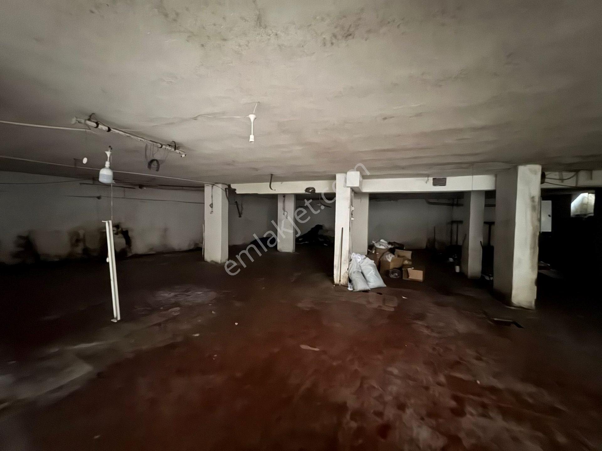Grv'den Yunus Emre Şht.murat Celep Cd. Kiralık 250m2 Dükkan&depo - Görsel 3