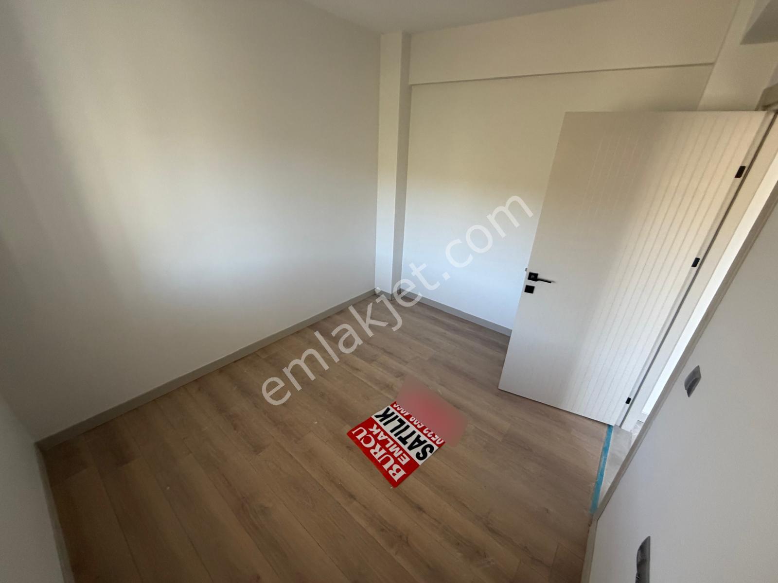 Merkezde 2+1 Güney Cepheli Sıfır Daire --- Burcu Emlaktan - Görsel 3