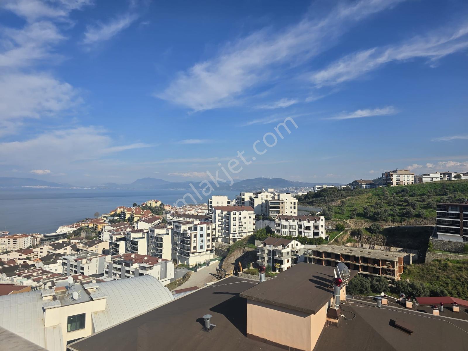 Tırpan'dan Halitpaşa'da Full Deniz Manzaralı 5+1 Dublex Daire - Görsel 32