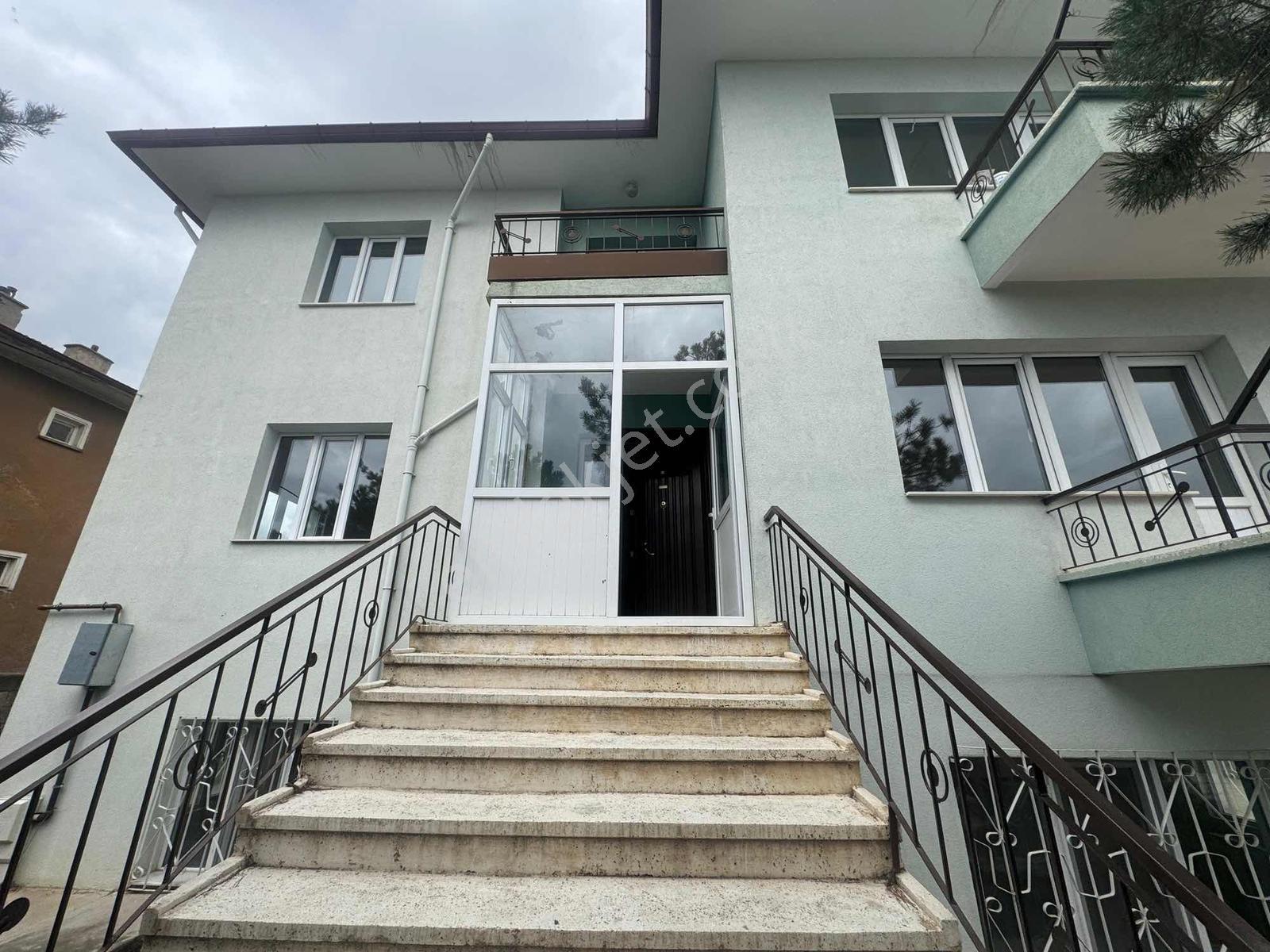 Remax Dem'den Yeni Mahallede 627 M² 3 Kat İmarlı Arsa - Görsel 13