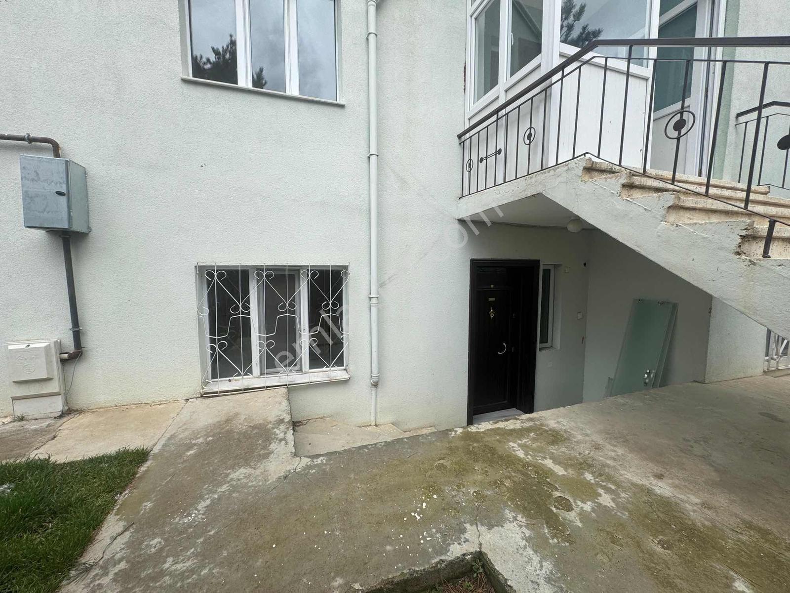 Remax Dem'den Yeni Mahallede 627 M² 3 Kat İmarlı Arsa - Görsel 9