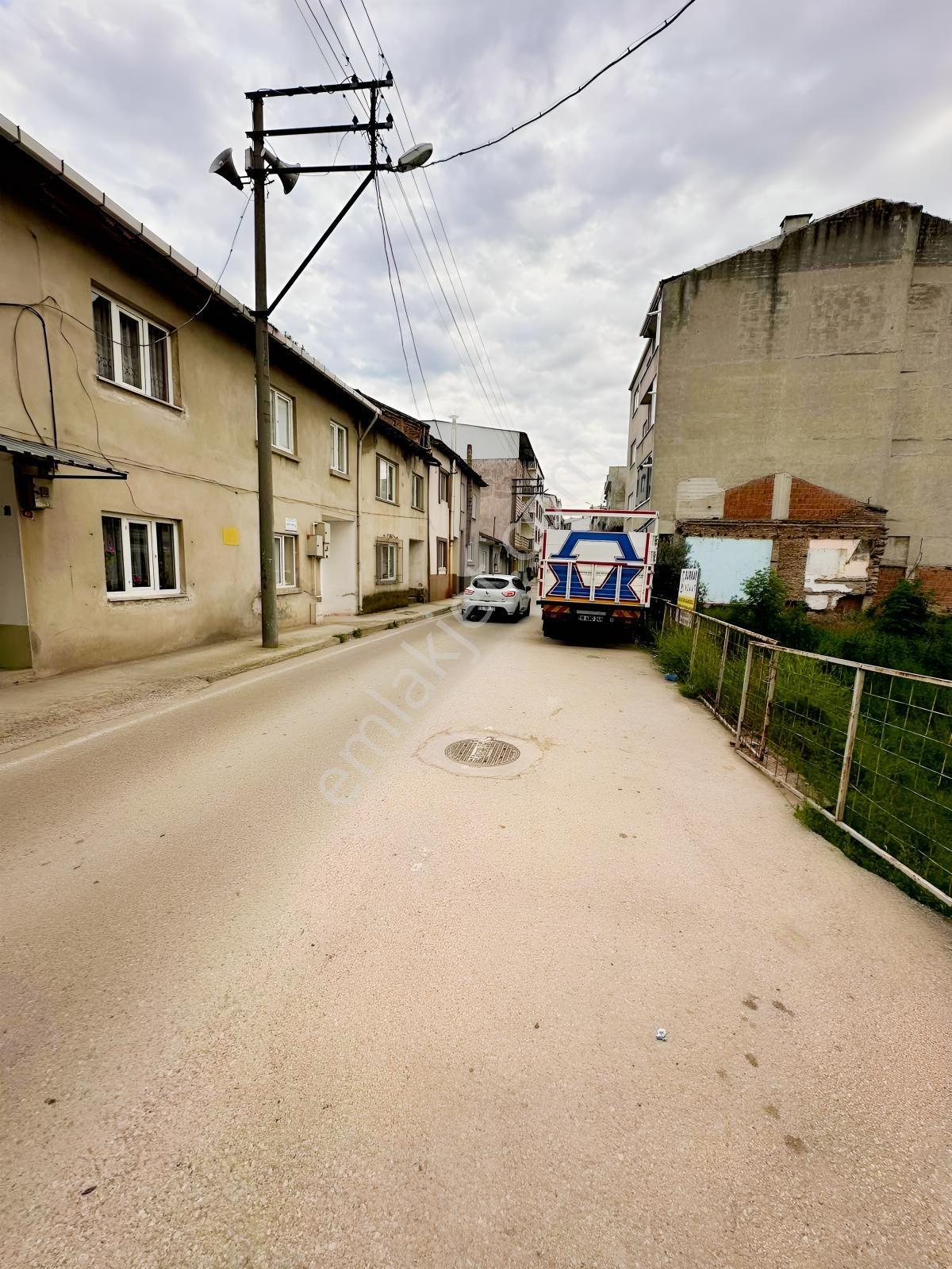 Karacabey Hüdavendigar Mahallesinde Satılık Müstakil Ev - Görsel 12