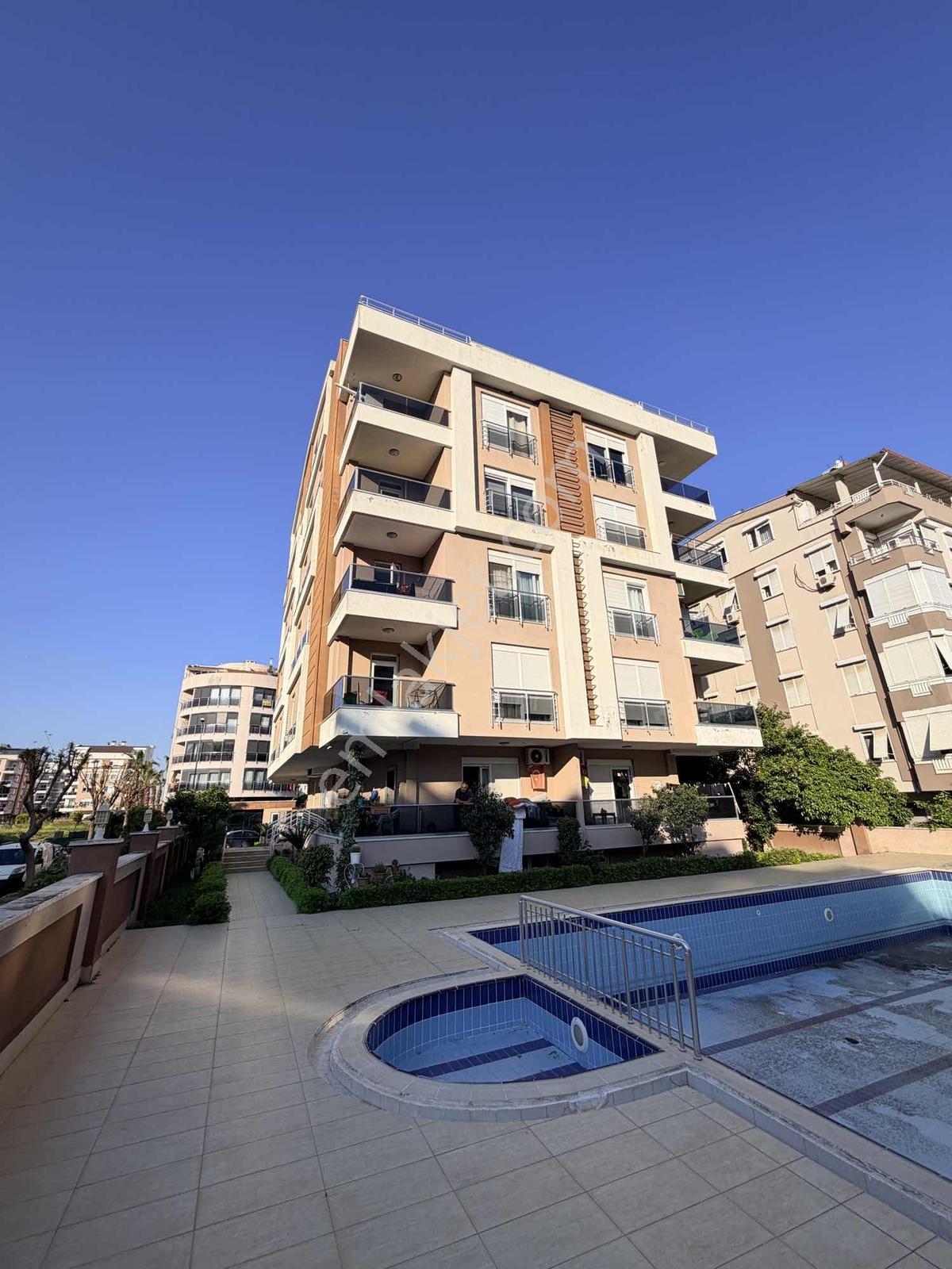 Poınt Invest'ten 2+1 Peker Resıdence Çift Banyo Denize 500m2 - Görsel 11