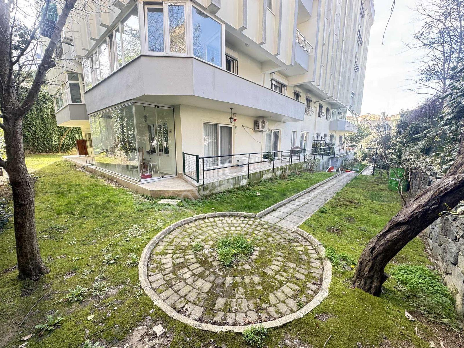 Darüşafaka Havuzlu Site İçerisinde Satılık 2+1 Bahçe Katı Daire - Görsel 8