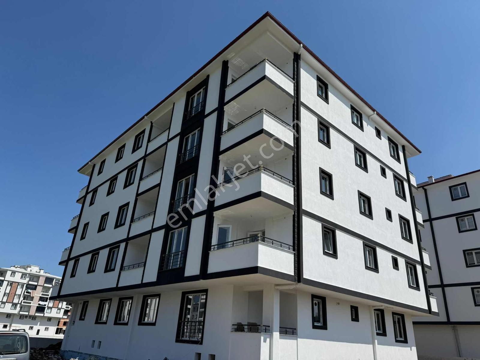 Yağmur Emlak'tan Merkezi Konumda Fırsat Yüksek Giriş Daire - Görsel 11