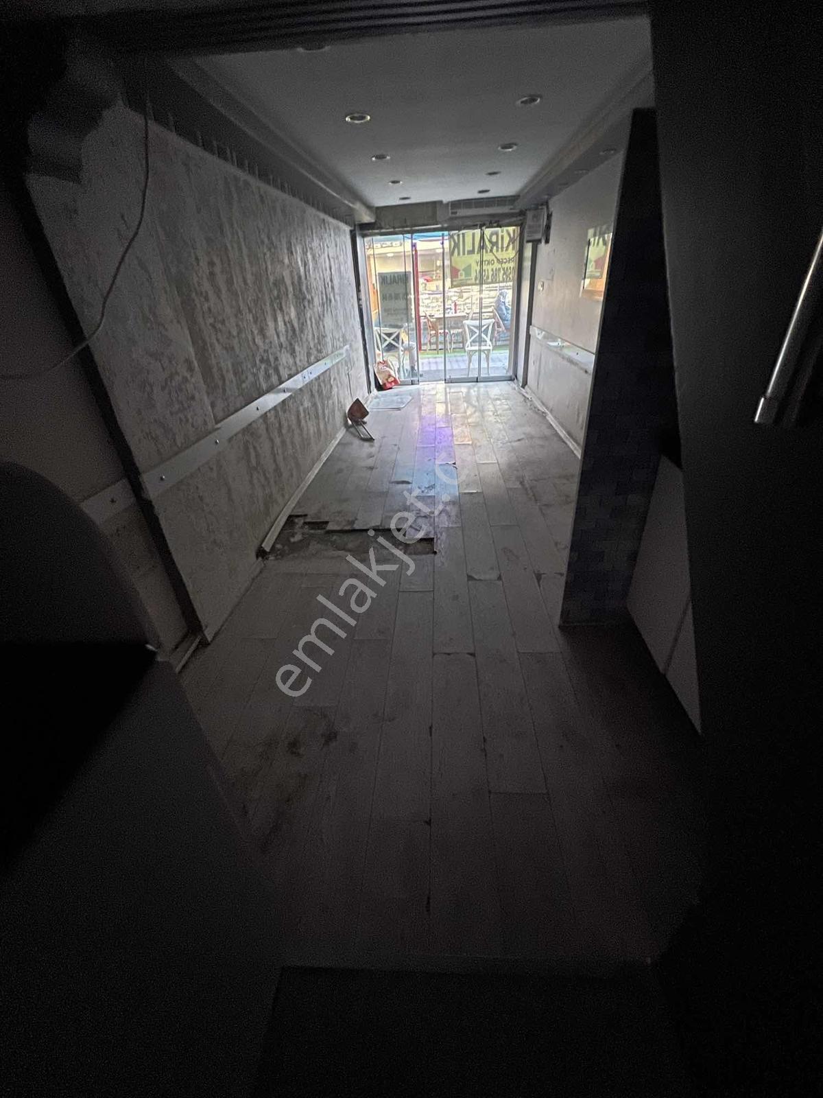 Karşıyaka Cami Yanında 36 M2 Batarlı Bacalı Hava Parasız Dükkan - Görsel 6