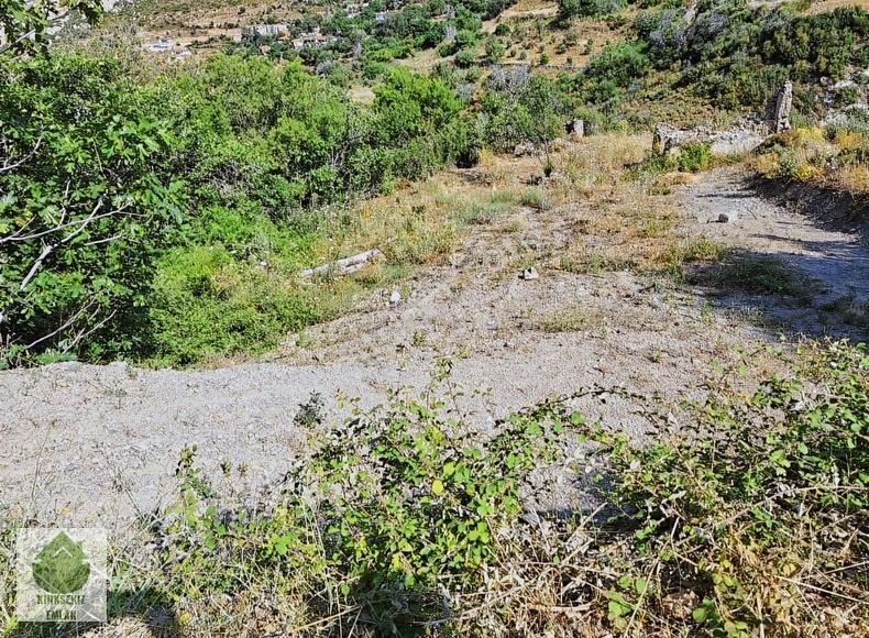 Muğla Menteşe Zeytinköyde Satılık Kargir Evli 668 M² Arsa ...