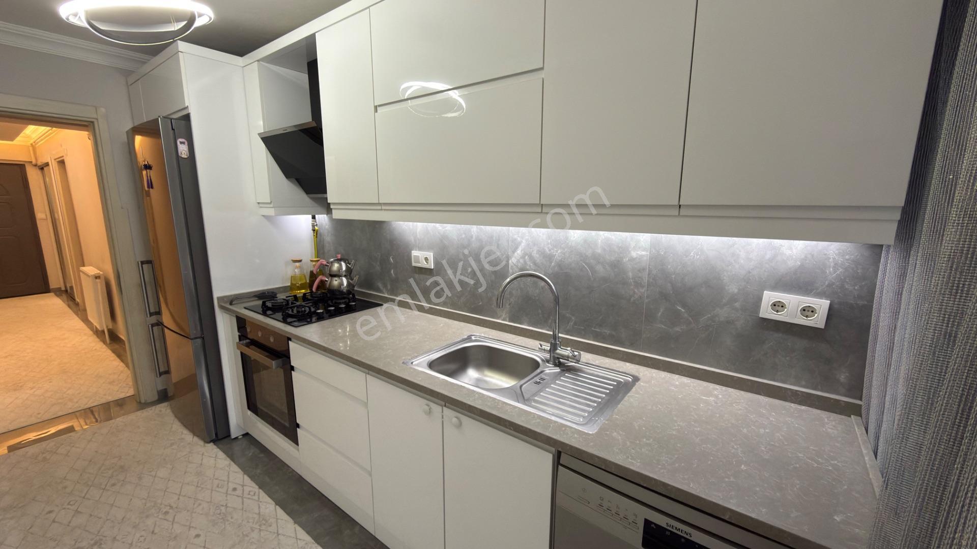 İzmir Karabağlar Güneşli Mah. İzmir Park Avm Arkası 3+1 Doğalgazlı Otoparklı Masrafsız Daire - Görsel 8
