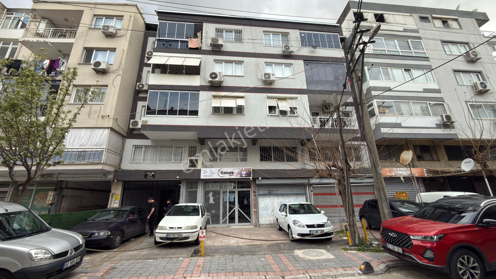 İzmir Karabağlar Güneşli Mah. İzmir Park Avm Arkası 3+1 Doğalgazlı Otoparklı Masrafsız Daire - Görsel 32