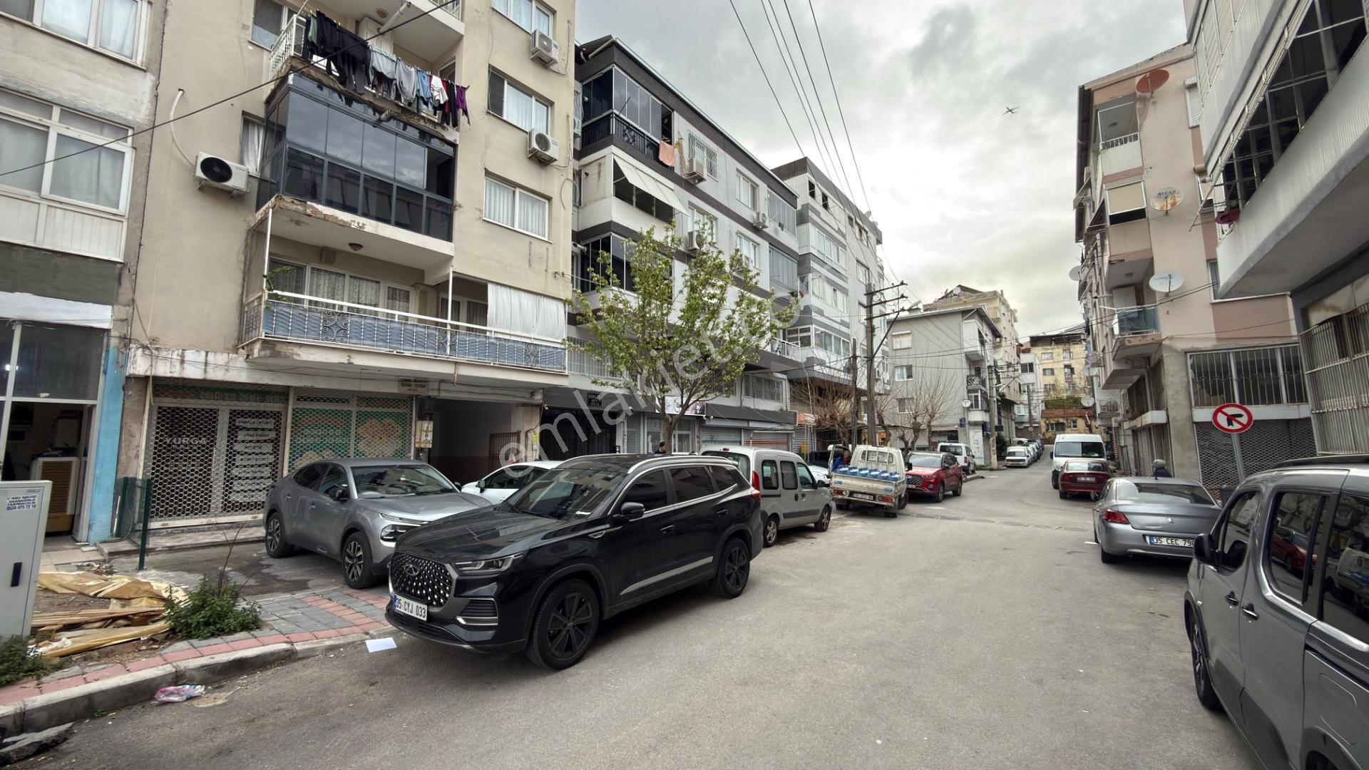 İzmir Karabağlar Güneşli Mah. İzmir Park Avm Arkası 3+1 Doğalgazlı Otoparklı Masrafsız Daire - Görsel 33