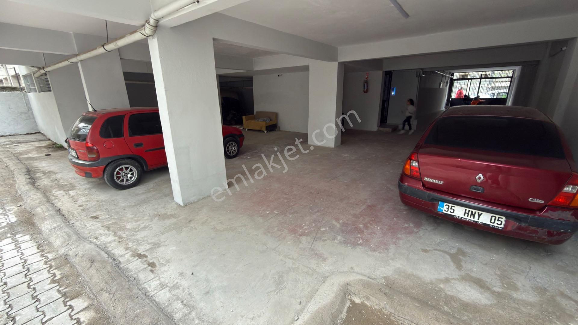 İzmir Karabağlar Güneşli Mah. İzmir Park Avm Arkası 3+1 Doğalgazlı Otoparklı Masrafsız Daire - Görsel 30