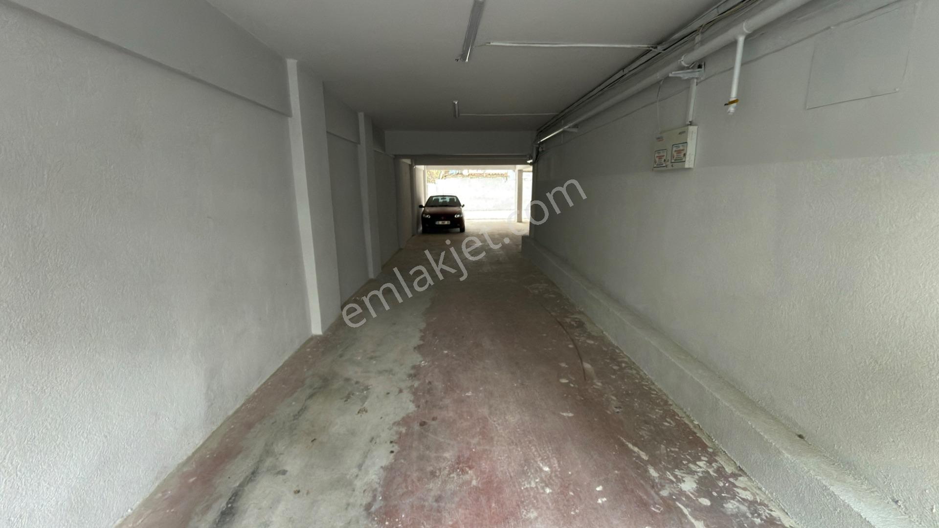 İzmir Karabağlar Güneşli Mah. İzmir Park Avm Arkası 3+1 Doğalgazlı Otoparklı Masrafsız Daire - Görsel 31
