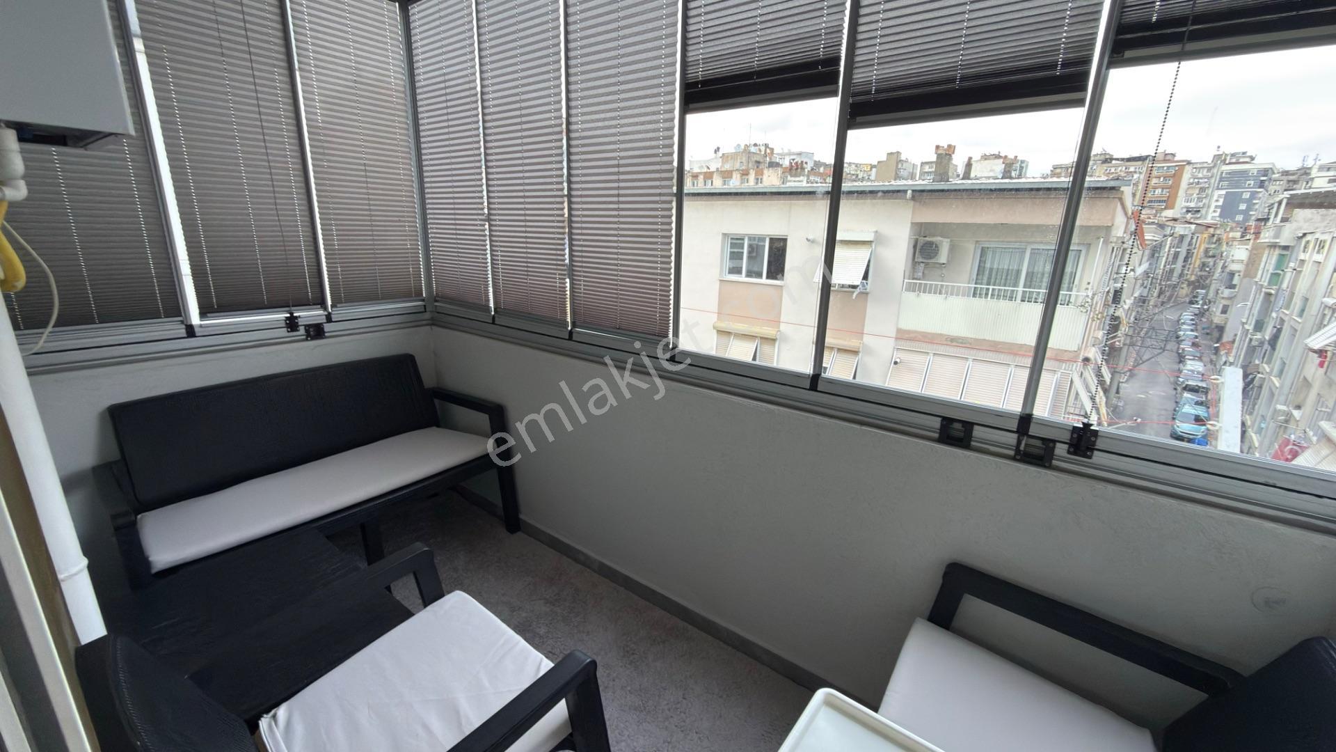 İzmir Karabağlar Güneşli Mah. İzmir Park Avm Arkası 3+1 Doğalgazlı Otoparklı Masrafsız Daire - Görsel 10